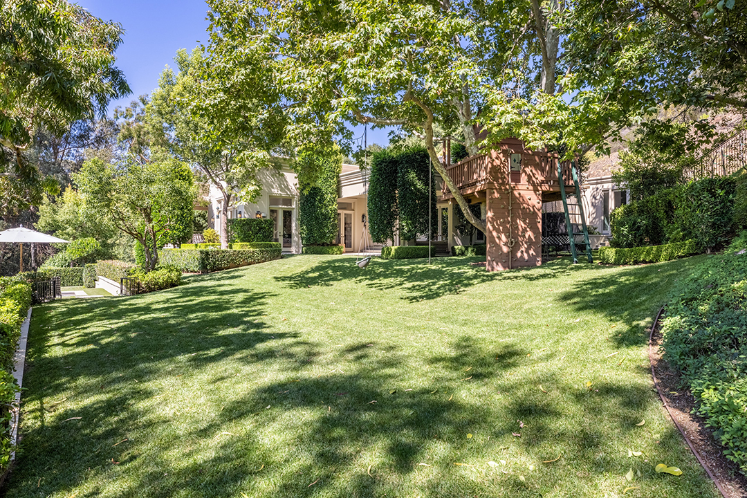 Katy Perrys Ultra Private Beverly Hills Paradise Pops Onto The Market For 19 5m S