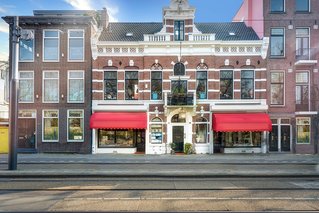 An Actresss Eclectic Amsterdam Home And Bb Hits The Market Asking 3 7m Oosterpark 87 88 22