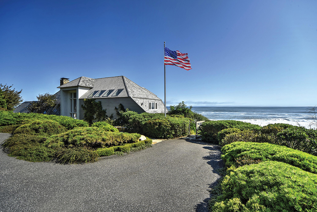 Bernie Madoff Former Montauk Home For Sale7