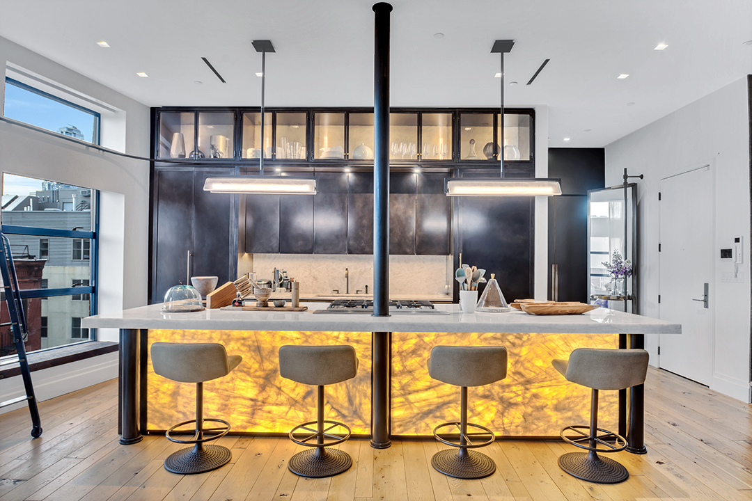 John Legend And Chrissy Teigen Find A Buyer For Their Pair Of Nyc Penthouses Phs 004