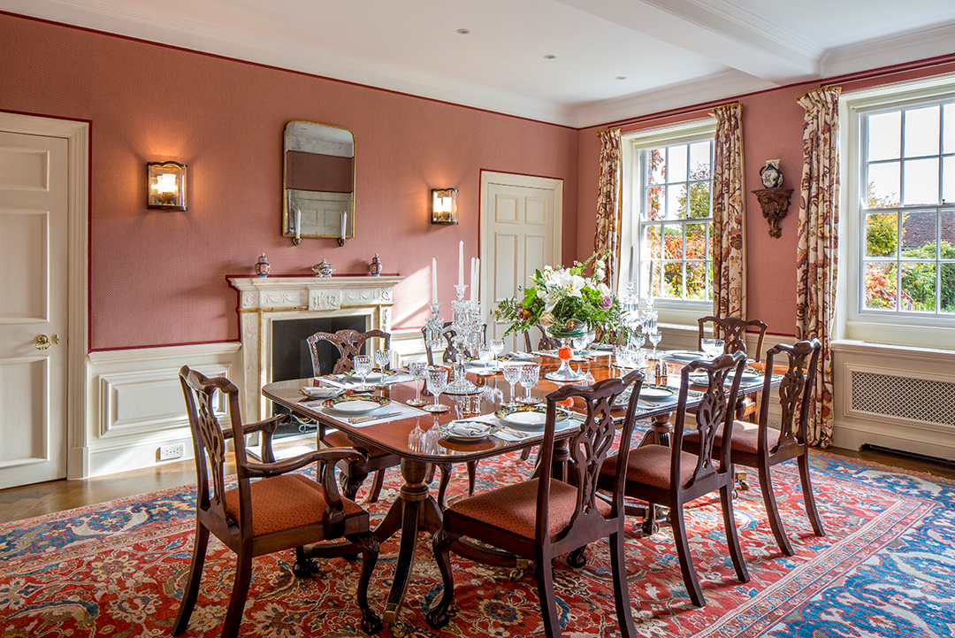 This 18 75m Estate In England Once Belonged To Both Lee Radziwill And Henry Ford Ii Turvillegrangemainhousediningroom