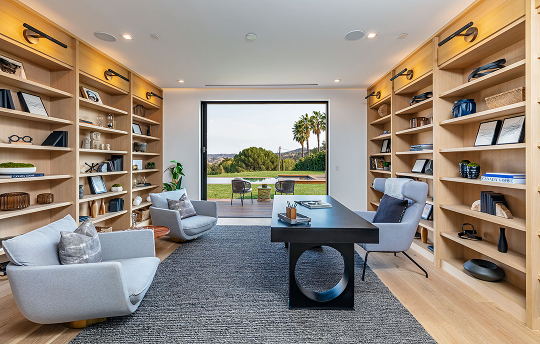 La Rams Head Coach Hidden Hills Modern Farmhouse 23