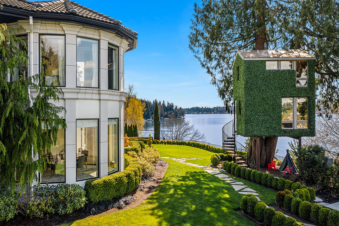 Russell Wilson And Ciaras Extraordinary Lakefront Home Near Seattle Seeks 36m E