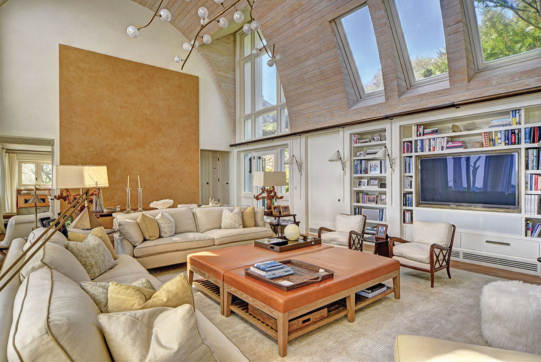 Bernie Madoff Former Montauk Home For Sale11