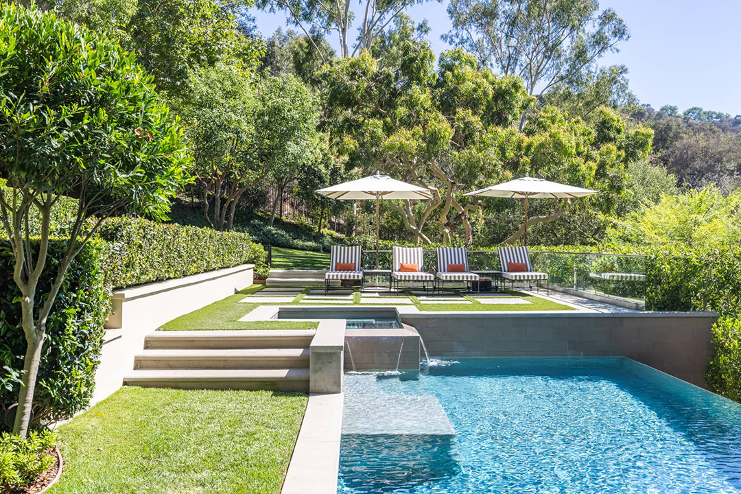 Katy Perrys Ultra Private Beverly Hills Paradise Pops Onto The Market For 19 5m V