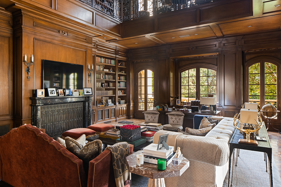 Mark Wahlberg Wants 87 5m For The Decked Out Beverly Hills Estate He Created From Scratch 71beverlypark 0010