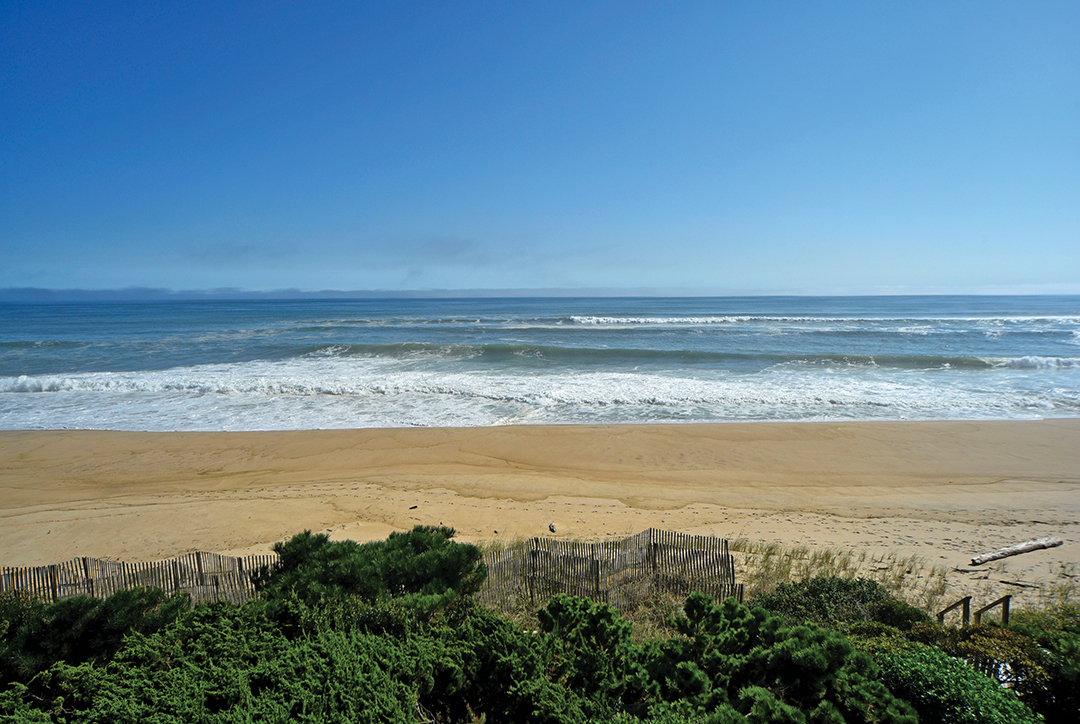 Bernie Madoff Former Montauk Home For Sale6