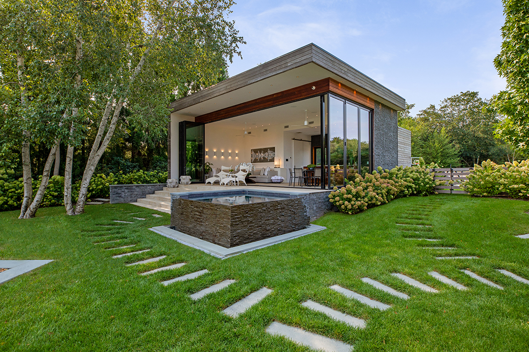 Contemporary Water Mill Estate 8