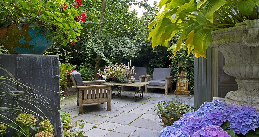 An Actresss Eclectic Amsterdam Home And Bb Hits The Market Asking 3 7m Garden