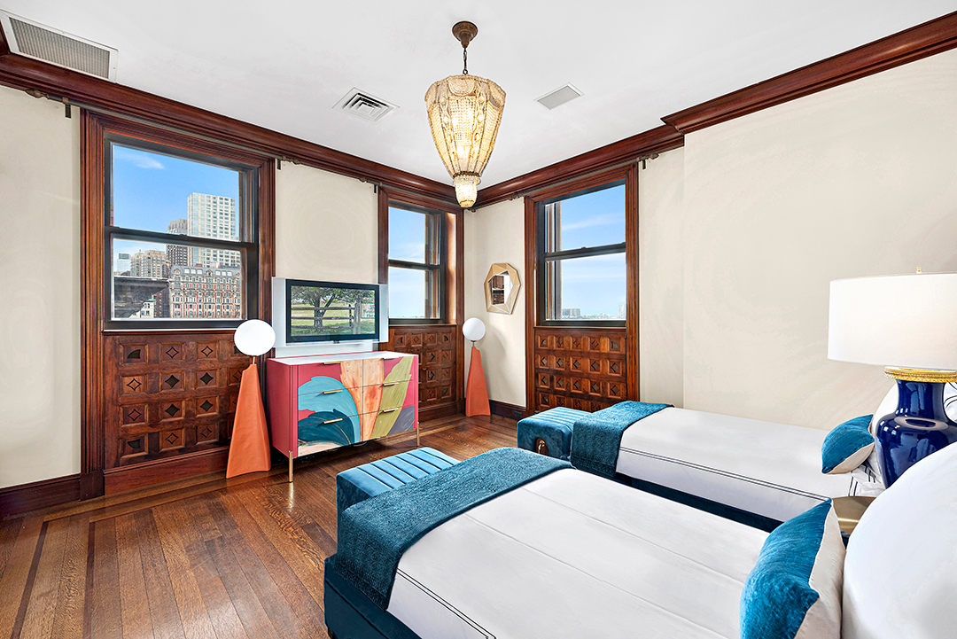 Inside A Renovated Historic Mansion On Manhattans Riverside Drive Now Listed For 65m 28 Rise