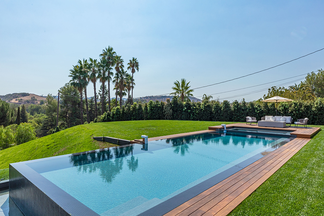 La Rams Head Coach Hidden Hills Modern Farmhouse 20