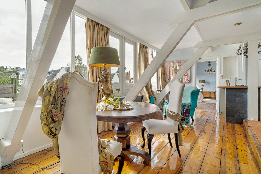 An Actresss Eclectic Amsterdam Home And Bb Hits The Market Asking 3 7m Oosterpark 87 88 7