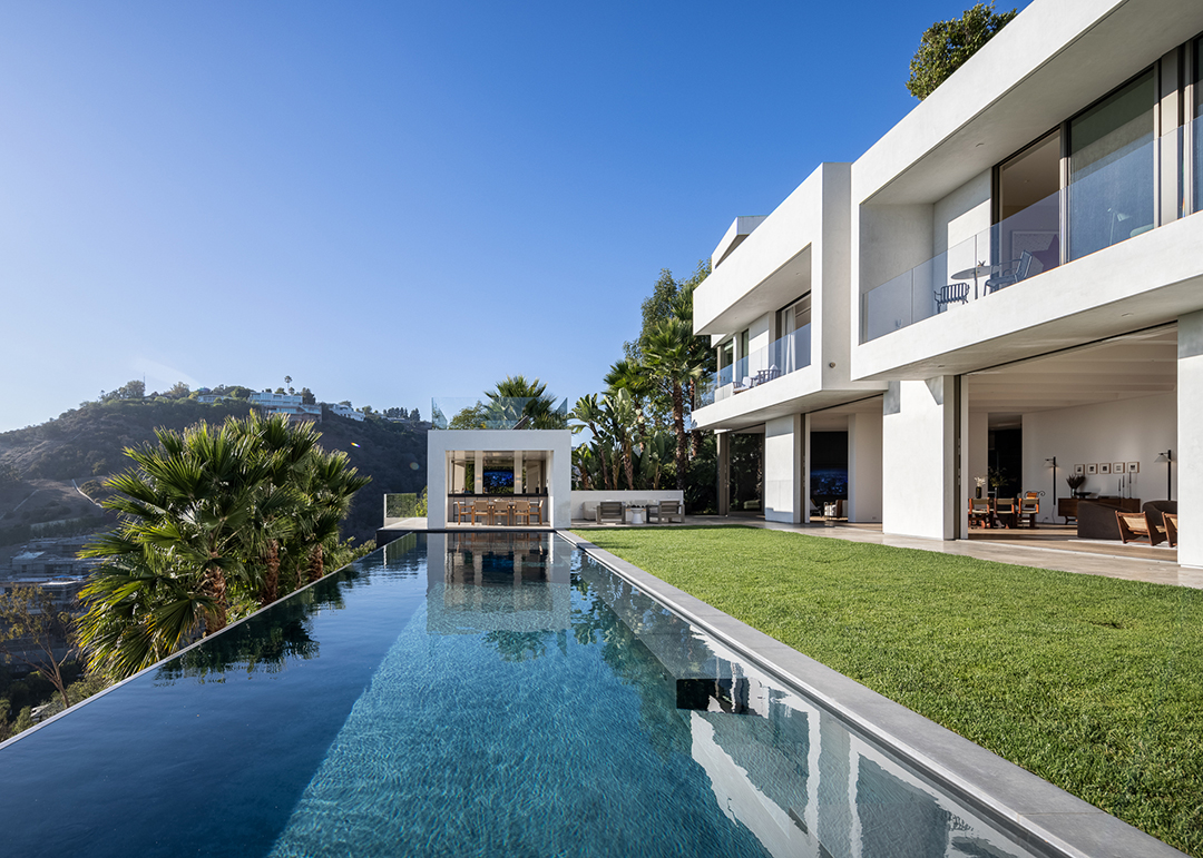Trevor Noah Parts Ways With Mark Rios Designed Bel Air Mansion For 26 4m 21