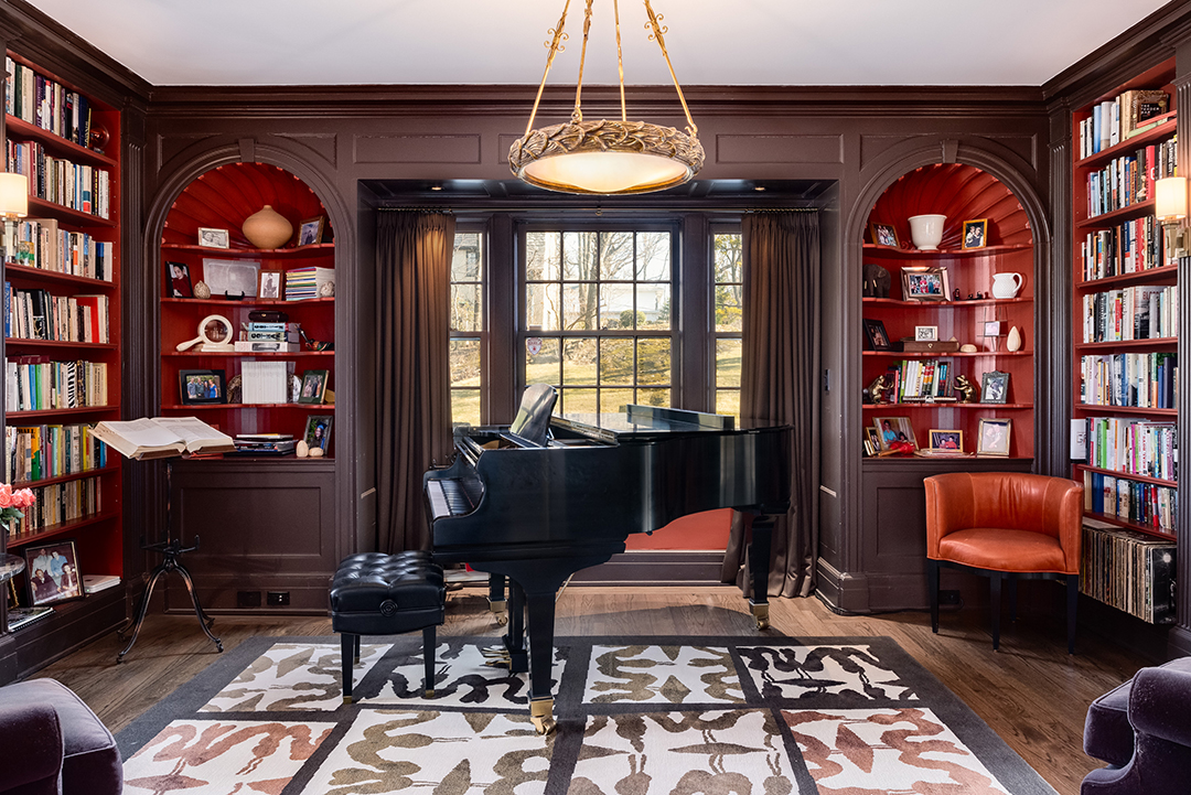 The Riverdale Georgian Revival Long Home To Renowned Nyc Attorney Theodore Kheel Just Listed L