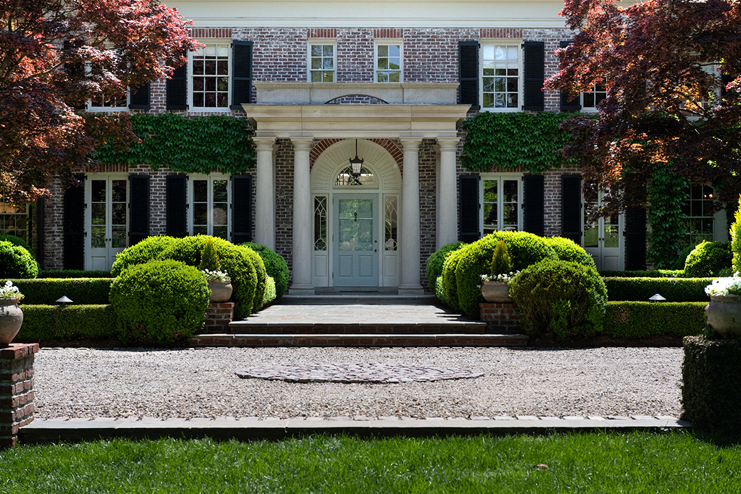 Best Selling Author Emily Giffin Wants 9m For Her Romantic Buckhead Estate 12