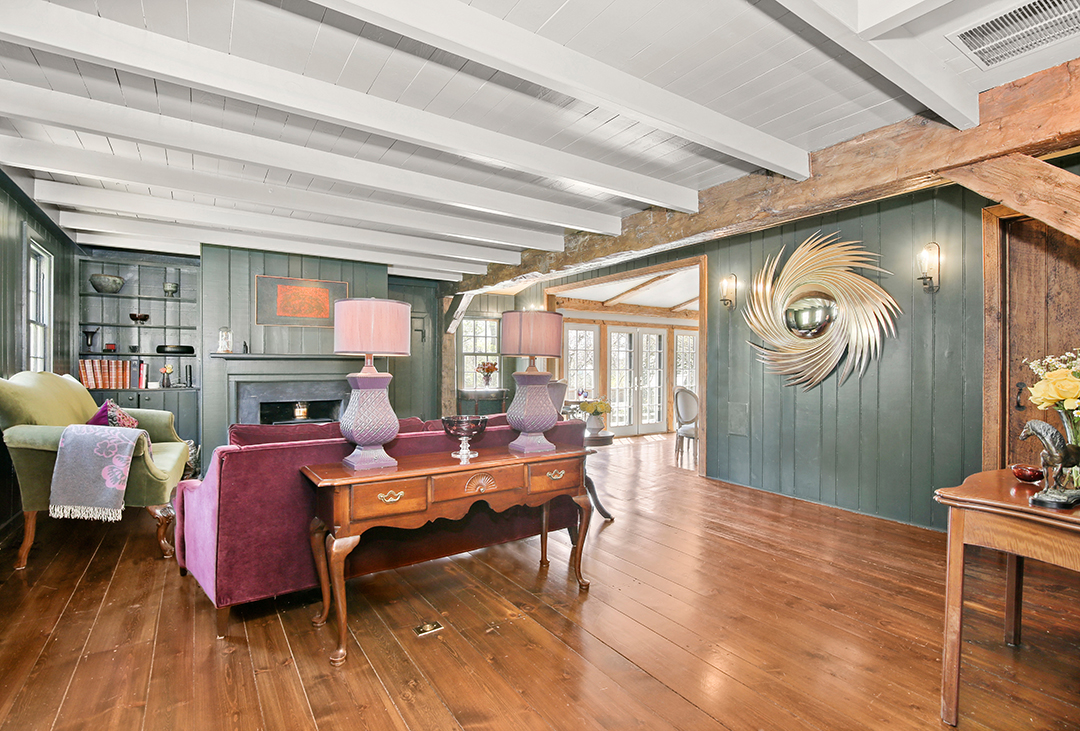 An Artful Yet Polished Wilton Ct Gem With Creative Owners Hits The Market For 1 9m 5 4