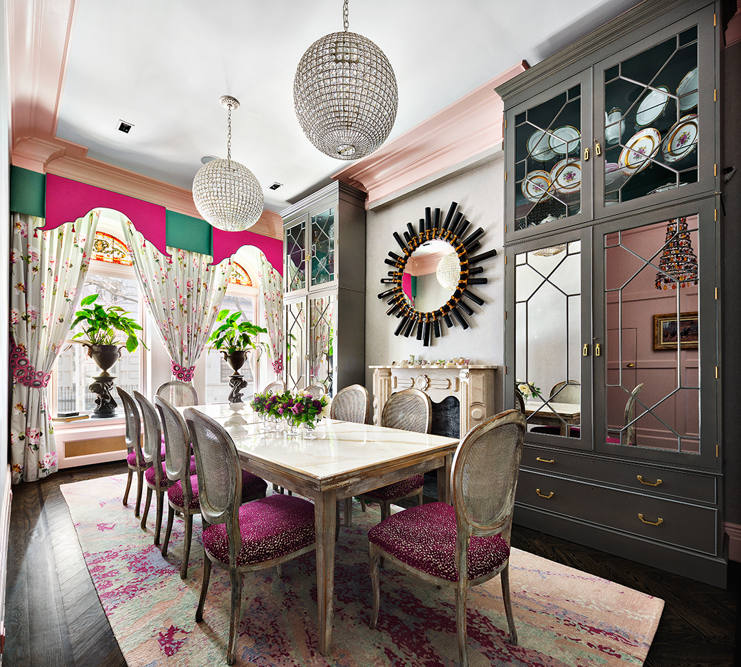 Pretty In Pink A Nyc Brownstone Triplex With Rosy Interiors Looks For 30000 Month E