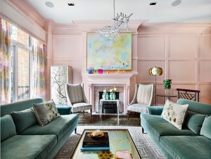 Pretty In Pink A Nyc Brownstone Triplex With Rosy Interiors Looks For 30000 Month C