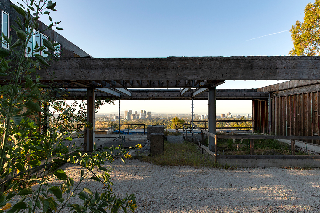 Restoration Hardware Ceo Gary Friedman Sells Beverly Crest Home Under Construction For 24m A