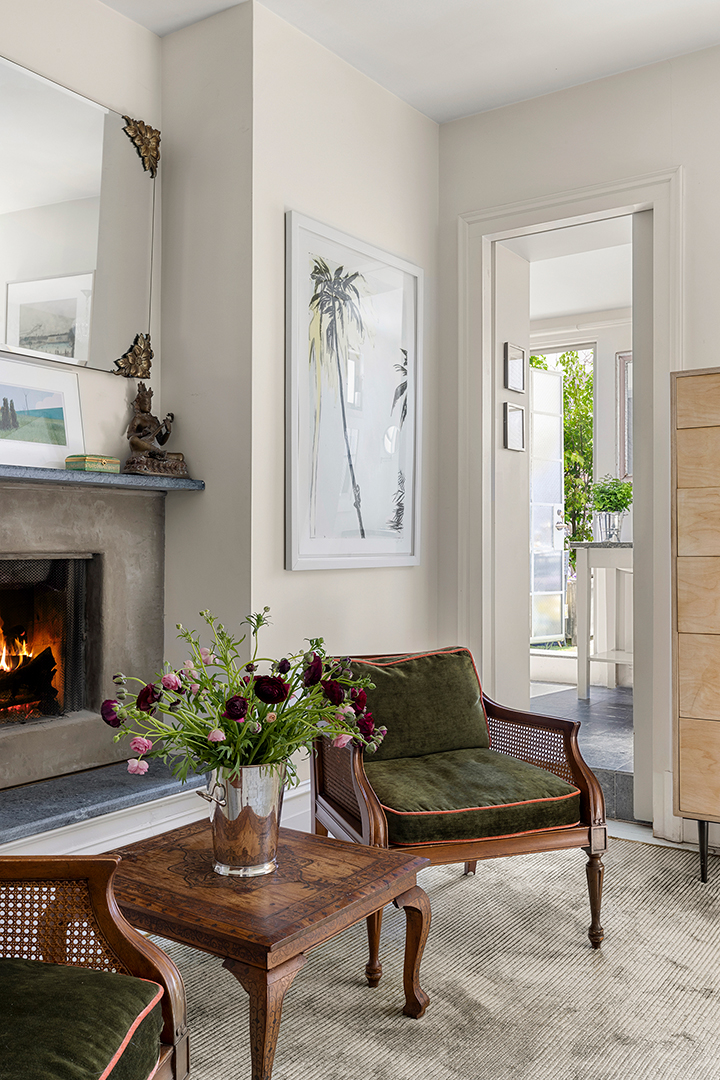 Artful Park Slope Apartment Of A Photography Industry Exec Seeks 3 6m Bedroom D