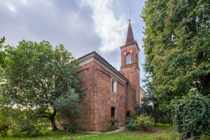 An Over 400 Year Old Church Turned Villa Outside Of Milan Is For Sale Seeking 3 4m Exterior