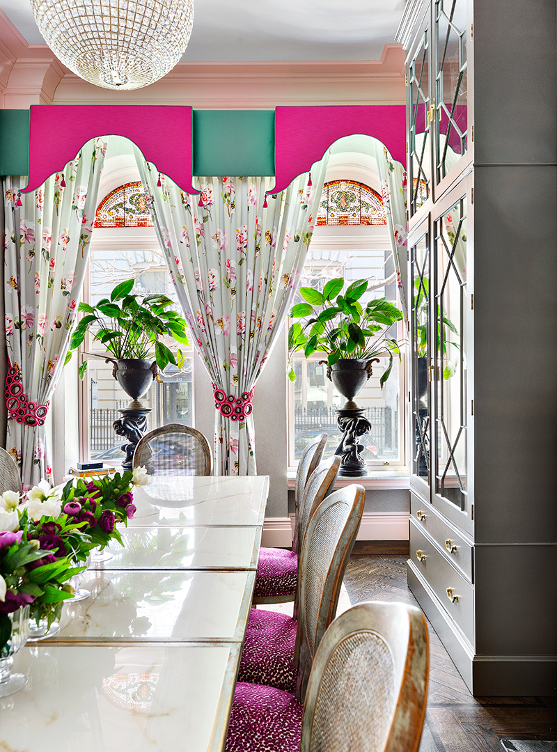 Pretty In Pink A Nyc Brownstone Triplex With Rosy Interiors Looks For 30000 Month F