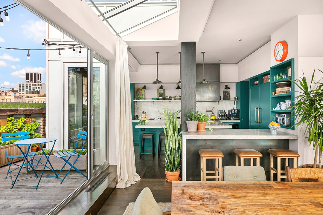 Amy Schumer Lists Upper West Side Riverside Drive Penthouse 6