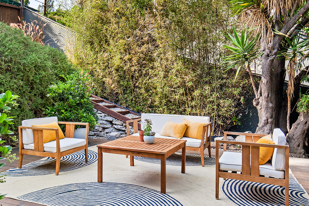 Emily Ratajkowski Boho Chic Midcentury Home In Echo Park Lists For 2 2m 29 1