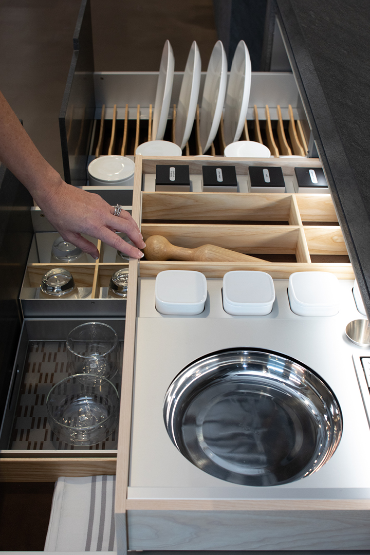 Eggersmann Offers Next Level Kitchen Organization Systems To Make Your Life Easier Eggersmann Story Images Vertical3