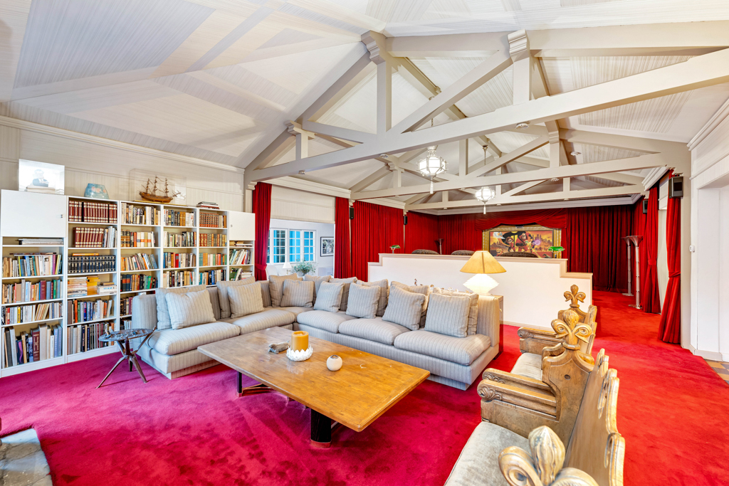 Alex Trebeks Longtime Studio City Home Sells For 6 45m N