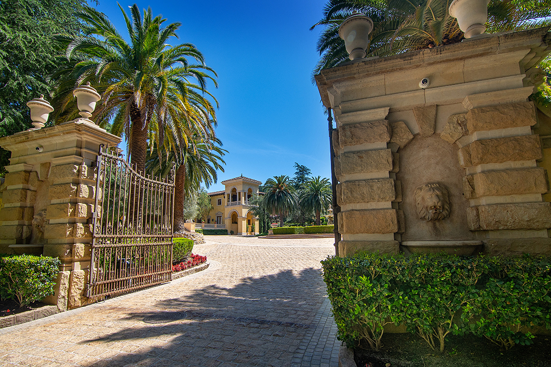 Villa Firenze Beverly Hills Mansion 2