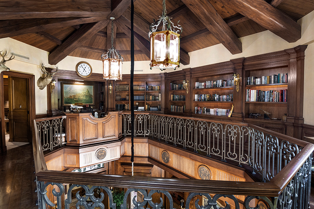 Villa Firenze Beverly Hills Mansion 11