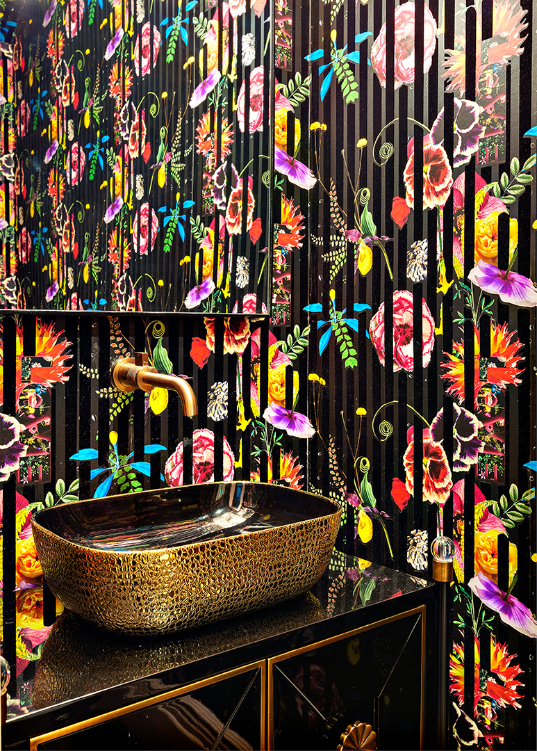 Pretty In Pink A Nyc Brownstone Triplex With Rosy Interiors Looks For 30000 Month O