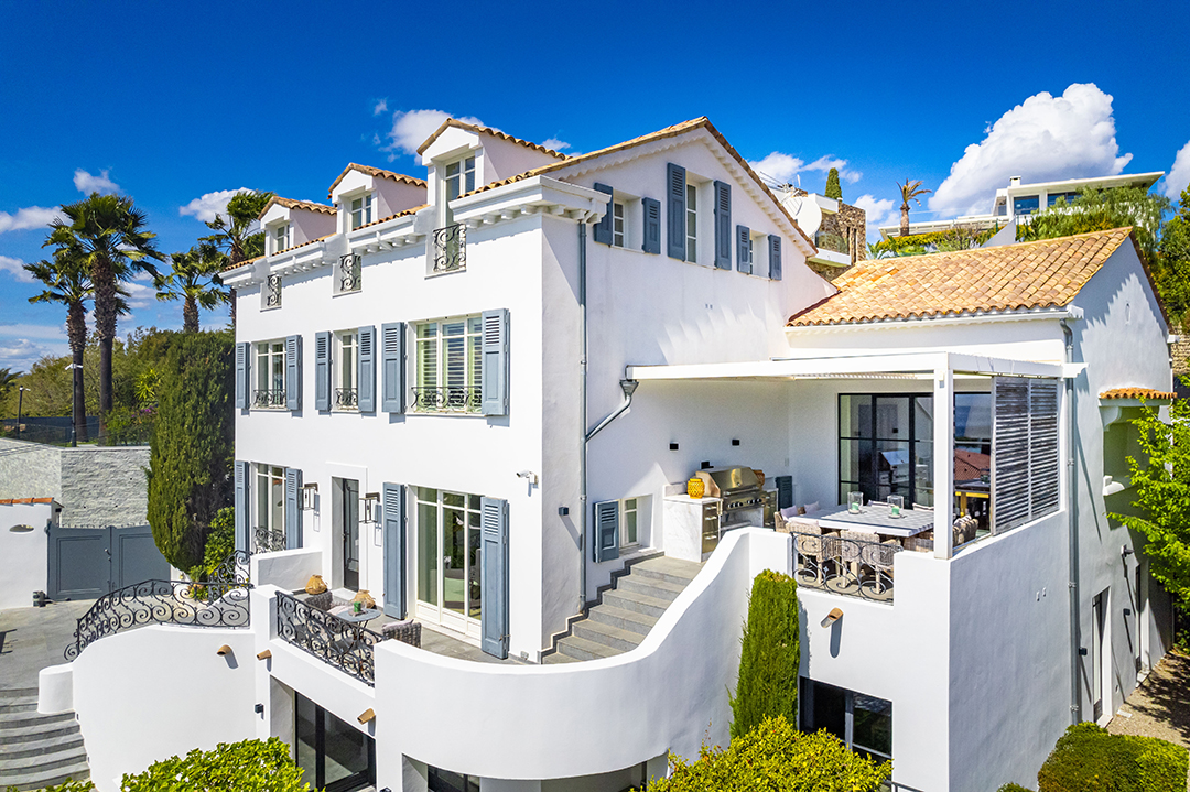 Estee Lauders Picturesque Former Summer Home In Cannes Asks 9 2m 22