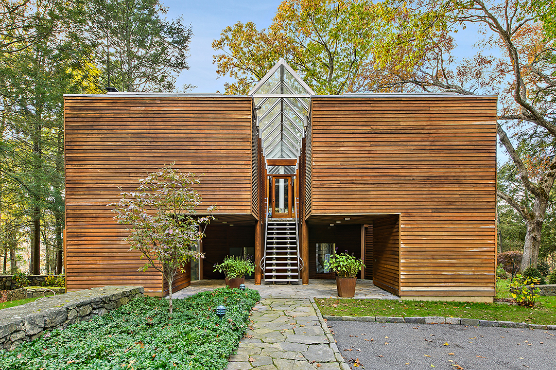 Tour A 4 5m Geometric Marvel With Treehouse Vibes Nestled In Bedford Hills D