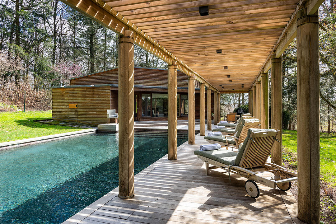 Tour A 4 5m Geometric Marvel With Treehouse Vibes Nestled In Bedford Hills F