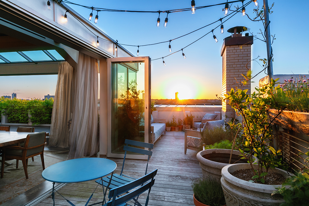 Amy Schumer Lists Upper West Side Riverside Drive Penthouse 15