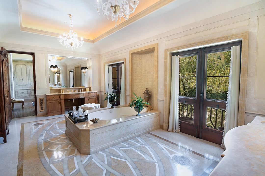Villa Firenze Beverly Hills Mansion 18