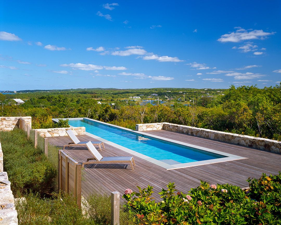 Contemporary And Classic Meet At This 15m Shingle Style Home On Marthas Vineyard B