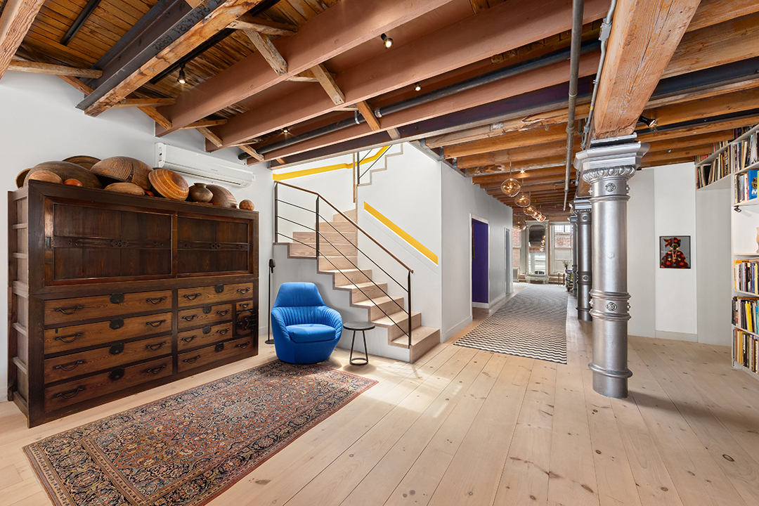 Scholarly Couples Prince Street Penthouse With A Private Roof Terrace Asks 7 25m E