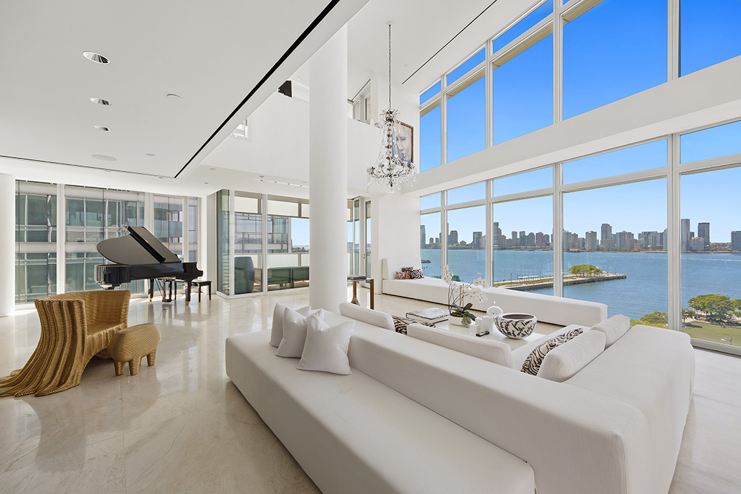 Hugh Jackmans West Village Triplex With A Minimalist Design Lists For 38 9m 176perryst 10s 9