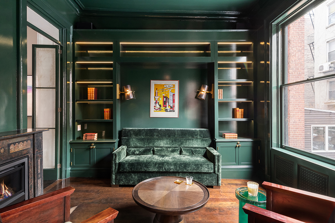Pop Artist Roy Lichtensteins Former West Village Townhouse Lists For 30m 6