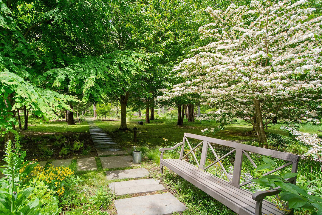 Landscape Designer Edwina Von Gals Circa 1974 Waterfront Oasis Asks 11 5m In East Hampton Y