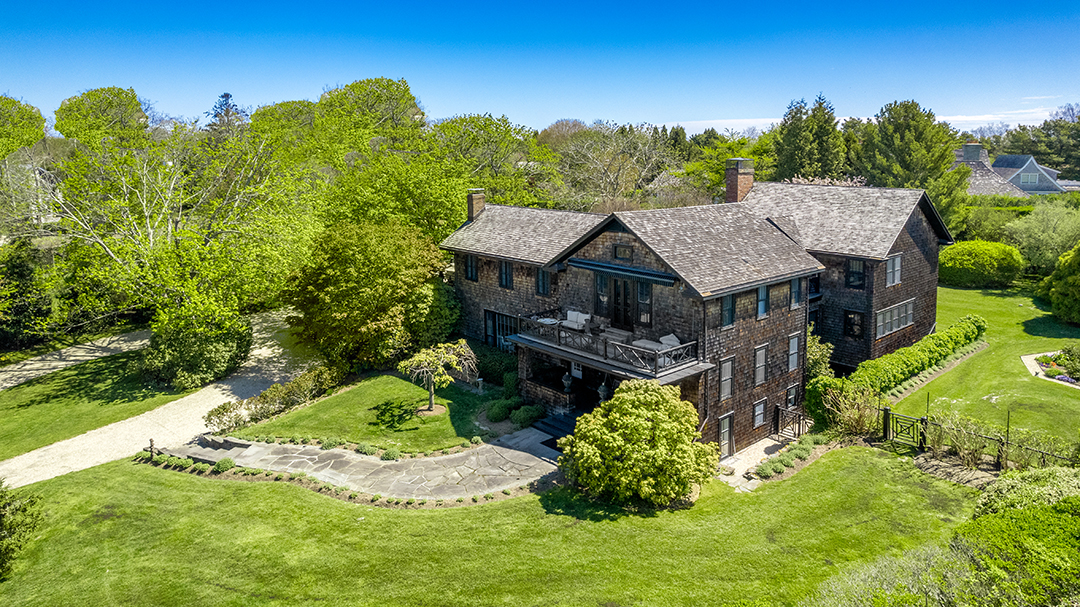 Its All About The Gorgeous Grounds At This 12m Sagaponack Estate B