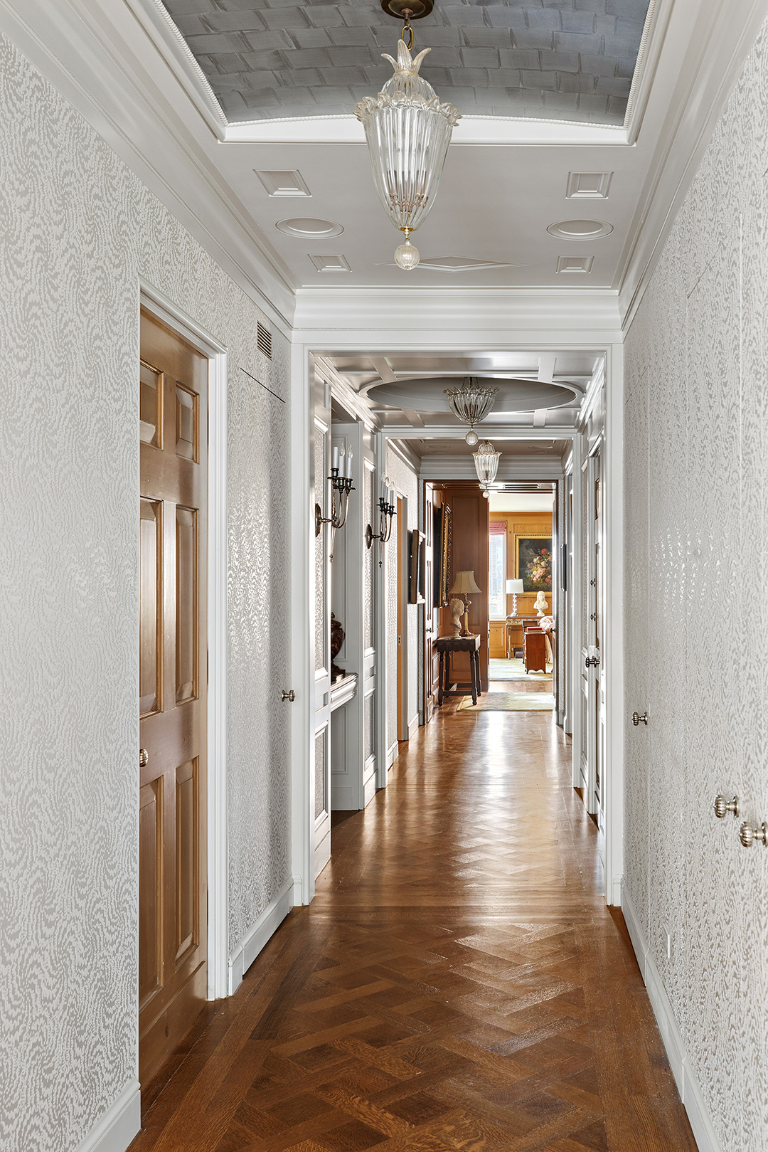 450 East 52 Greta Garbo Apartment 16