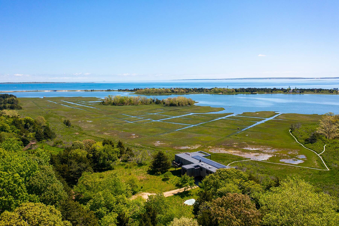 Landscape Designer Edwina Von Gals Circa 1974 Waterfront Oasis Asks 11 5m In East Hampton F