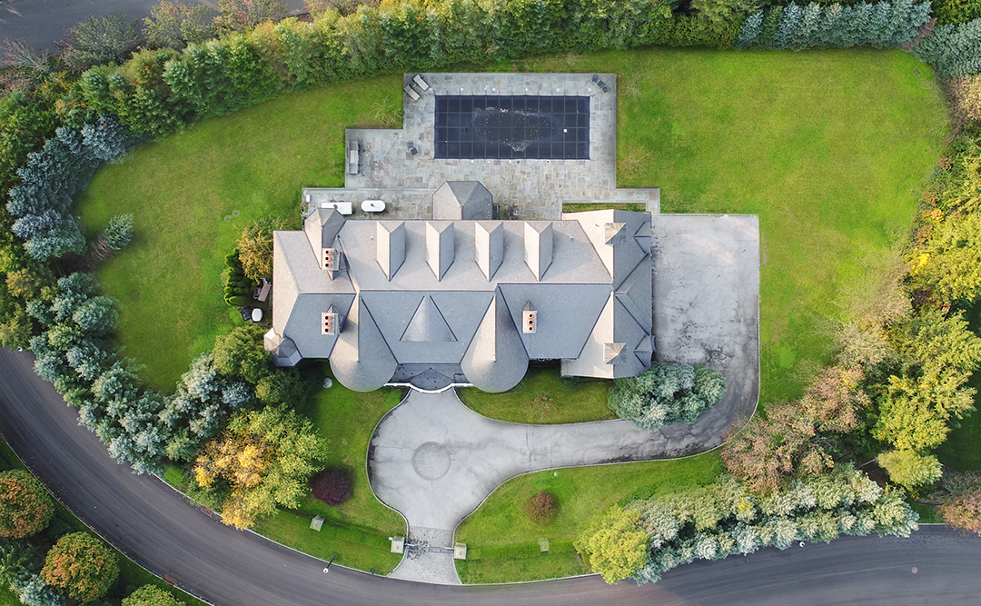 Yankees Legend Mariano Rivera Finally Parts Ways With Westchester County Mansion D