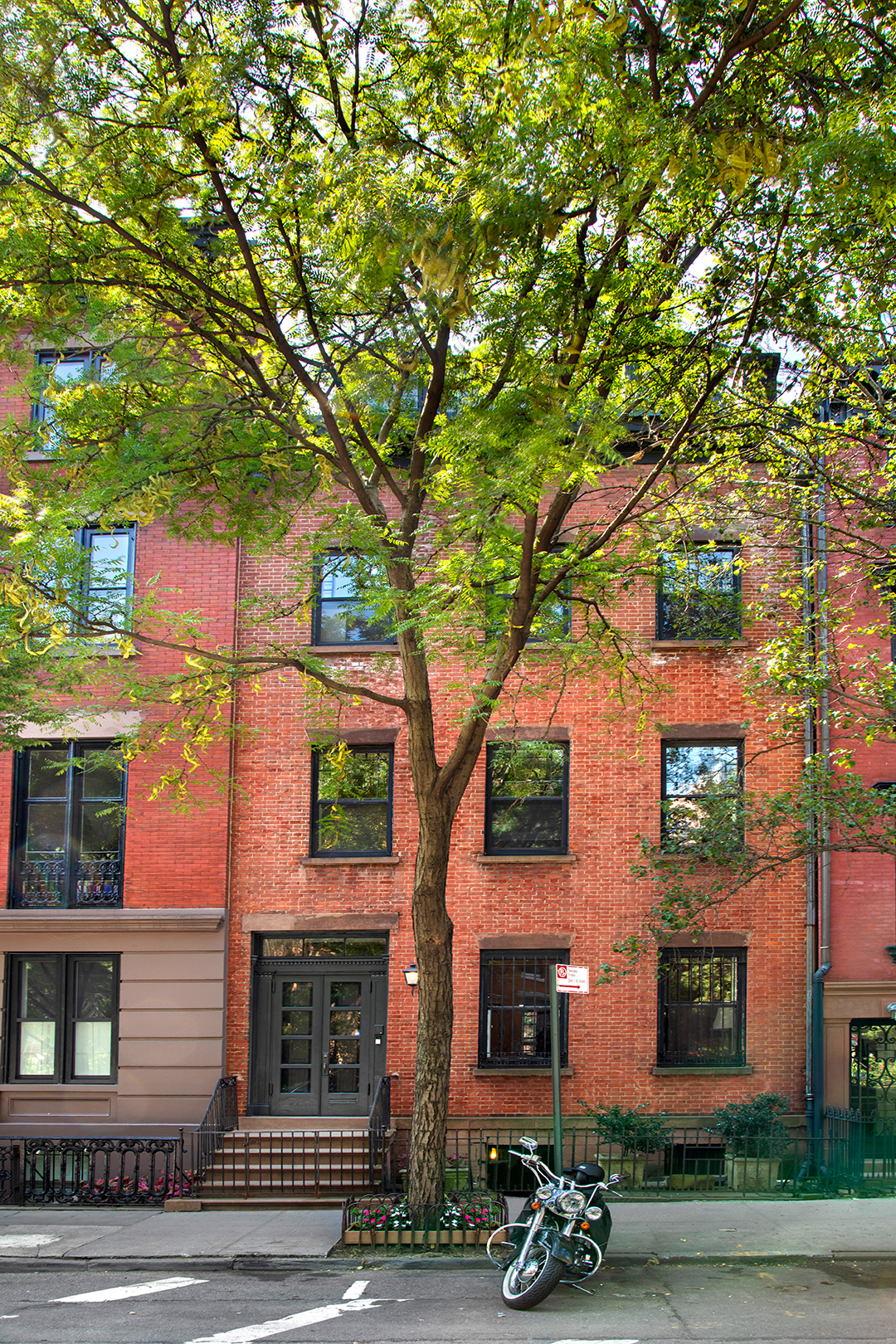 44 Stuyvesant East Village Townhouse 14