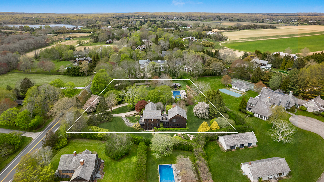 Its All About The Gorgeous Grounds At This 12m Sagaponack Estate Aerial B
