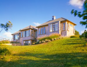 Contemporary And Classic Meet At This 15m Shingle Style Home On Marthas Vineyard C